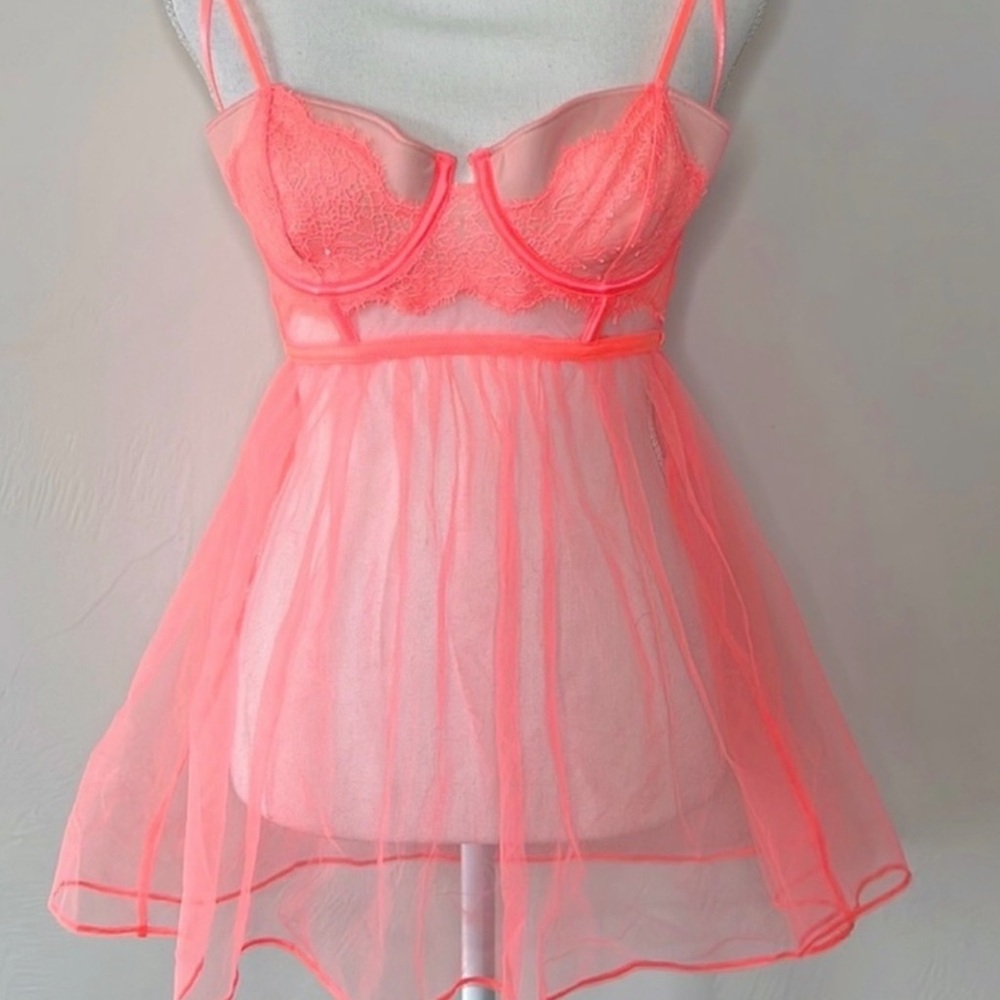 Victoria’s Secret $7̶0̶ Sexy Little Tulle Babydoll Peach Lace